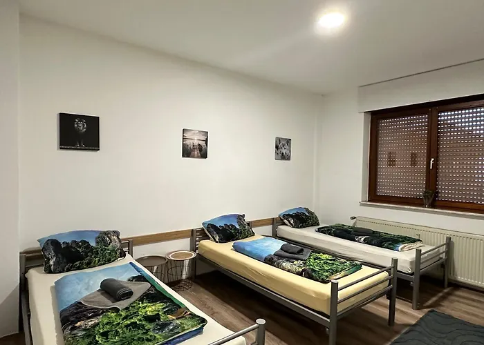 Feelhome,flughafen Nah,6-8 Pers,badewanne,zentral,terrasse,ground Floor Duisburg